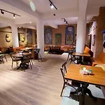 Think Hotel